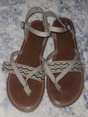 Toms Taupe Strappy Sandals with Brown Footbed